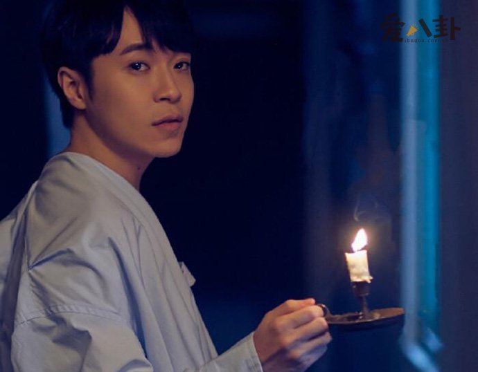 �����Ů�ѽ�ʲô���� ���ڿմ���ûŮ����