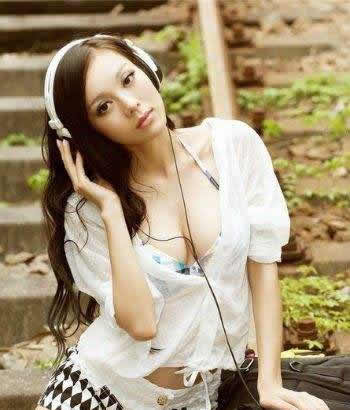 一路向西女主角是谁扮演 深受广大观众的喜爱