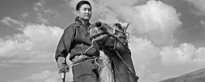 ������˭��ԭ�� ���Ӿ硶����Ӣ�۴�����������