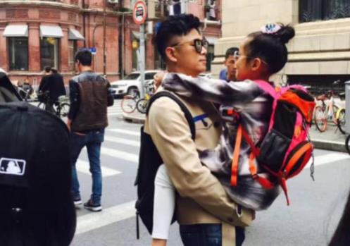 �����������ʲô�� ��̸ʮ����Ů��crystal