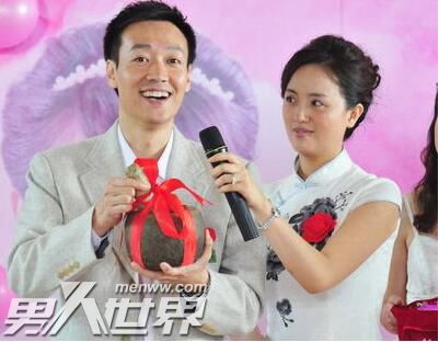 ������������������Ƭ ������������İ����Ů��