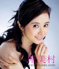 何美钿的丈夫是谁 拥有一双迷人的大眼睛