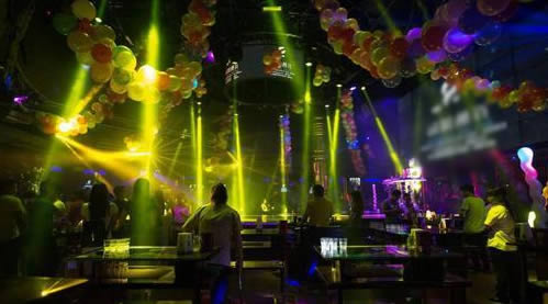 Ů��ҹ���ϰ඼��ʲô ҹ��������Ů�����޸�˭��