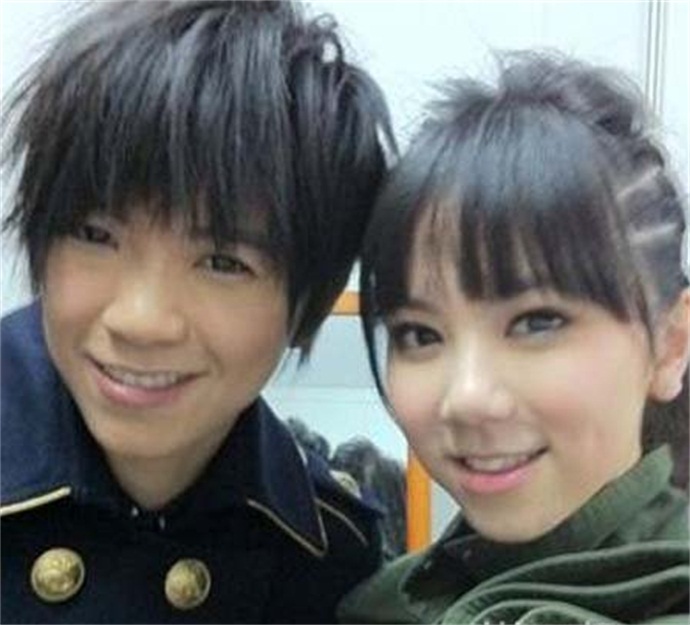 邝晨风个人资料 爆是邓紫棋的初恋真假