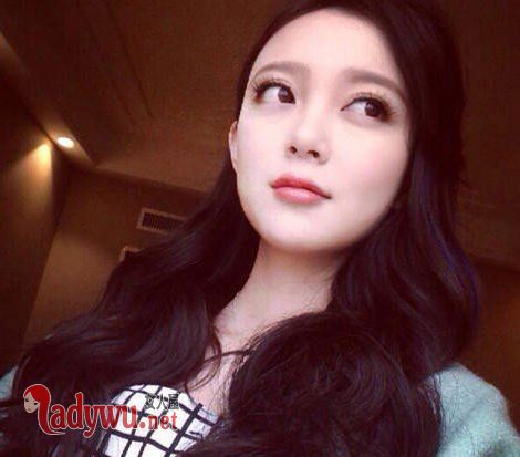 ������С�����Ϲ���˭ ����·�Ͽ�ν��һ·��ͨ