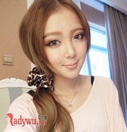 ������С�����Ϲ���˭ ����·�Ͽ�ν��һ·��ͨ