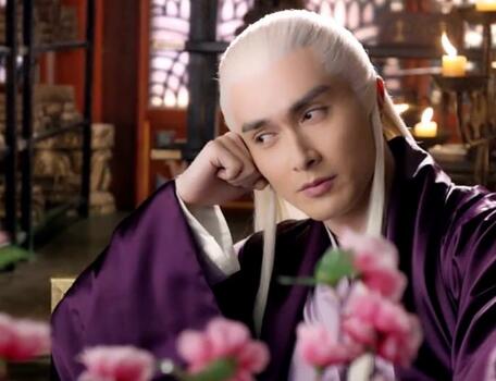 �����붫���۾���ϵ ����Ͷ����۾�˭����