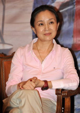 刘莉莉几个老公是谁 刘莉莉现任老公叫什么名