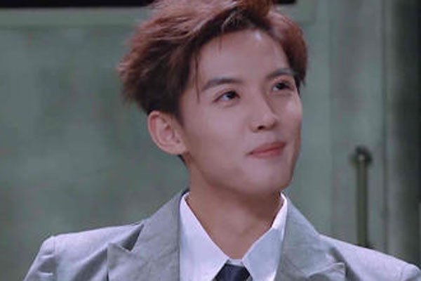 �ܾ�γ����������Ƭ �Ƚ����۵�С����