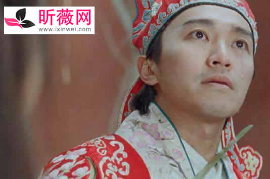周星驰其实早就结婚了 网友希望结婚的消息是真的