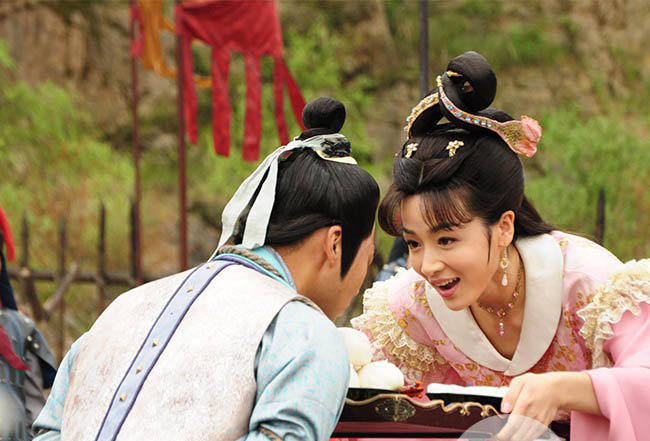 谢苗女朋友叫什么 谢苗何彦霓关系