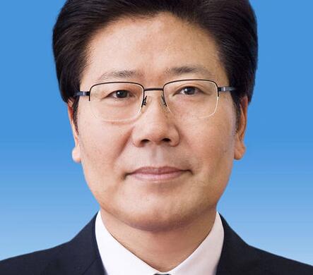 央视主持人李修平的丈夫是谁? 已经有过一段婚姻