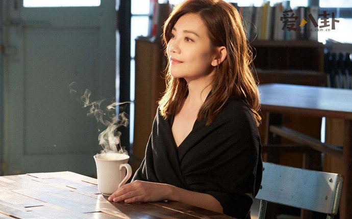 ��������ʵ�����Ƕ��� ���ĸ軹����������