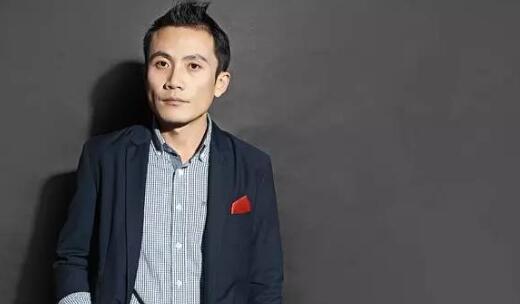 弯弯的河水从天上来是什么歌 是《最炫民族风》中的一句歌词