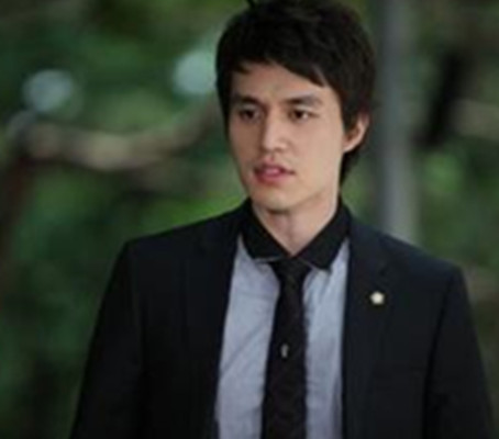 ����Ů����˭�� ��������һֱ�ܵ͵�