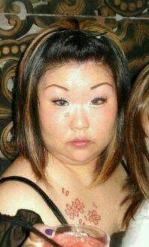 网图特别丑的女生 网络最丑的女人图片