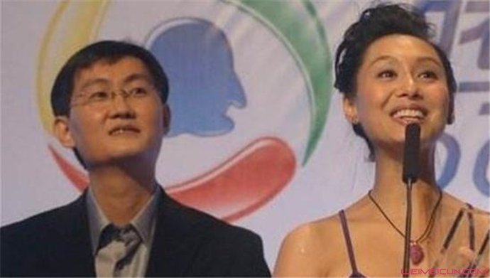 �±��ø������ϼ�� ������һ��������Ƭ