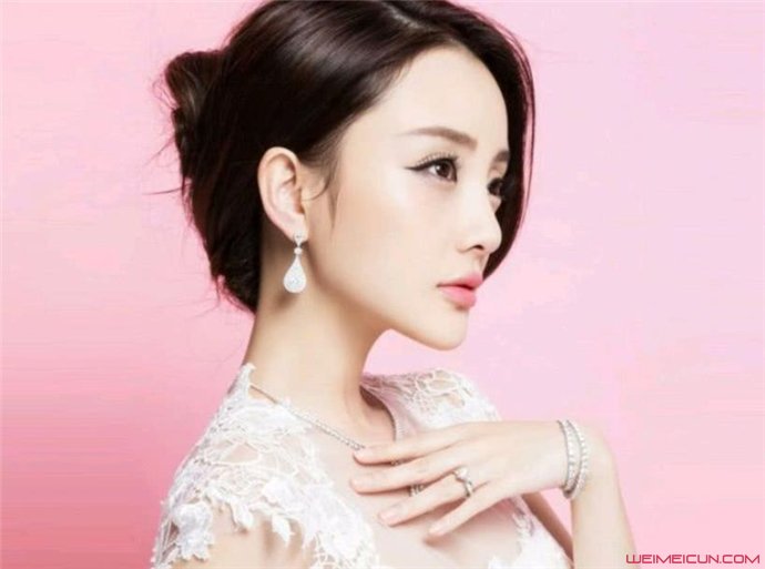 �˼ҼѺ���С贶Ա��� ײ��������˿�ɵ��