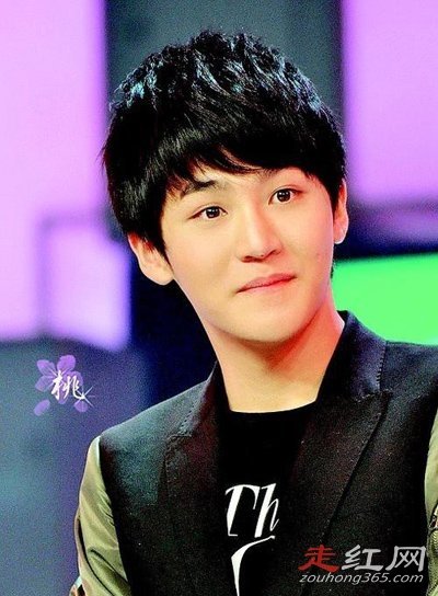 �������һ��Ĺھ� �������������ͼƬ�¼�