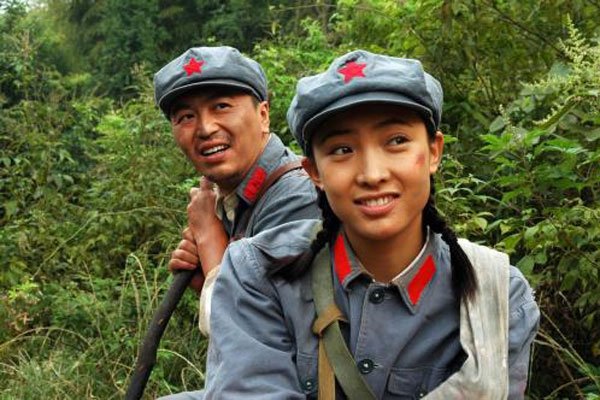 ������Ů�Ѱ�ѩ��״ ����ѩ������ʵ������