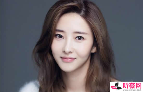 ׸��������������� ��ֵ����Ů������̴��