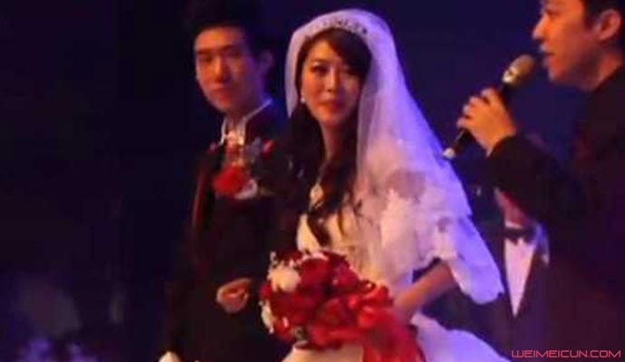 常远妻子贺婉颜的照片 一直以来都非常的低调