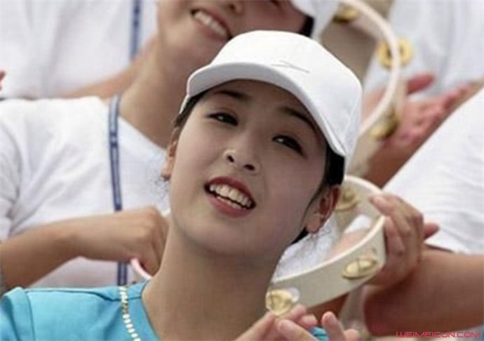 ֣�������������� ���ϵĳ��ʵ�һ��Ů