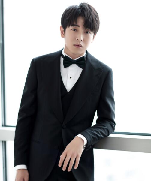 彭昱畅公布新恋情 彭昱畅承认恋情女方叫什么