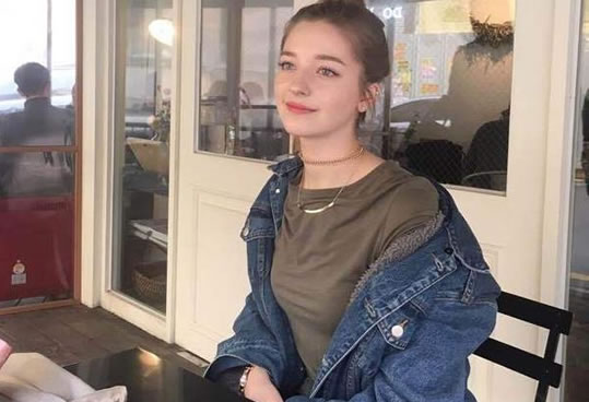 ����˹averina���� ����˹լ��Ů���崿���Ըв���