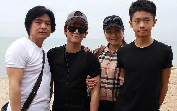 ���յĸ�ĸ������� ���յĸ�ĸΪʲô��ϵ����