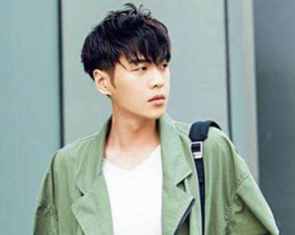 ������������ĸ����˭?������꿻���Ϊʲôѡ����