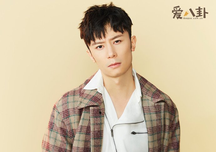 ��Ὸ������ϼ�顢�����ˡ�Ů������˭