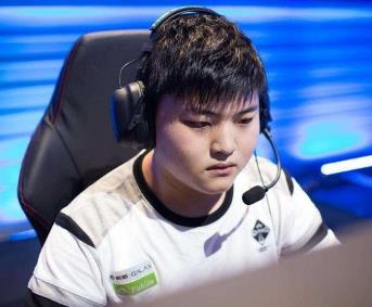 阚清子前男友有几个 阚清子感情史