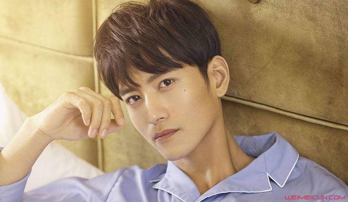 �ž���Ů����˭ �ž�����ô������