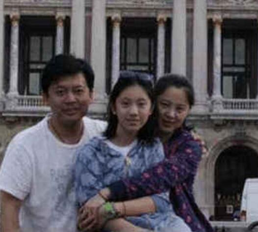 ����������ϼ�� �����ݹ�ʲô��ɫ