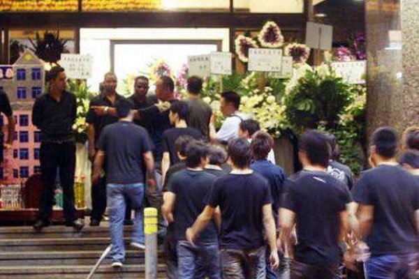 ����ɳ�����尲������� ��������ͽ��