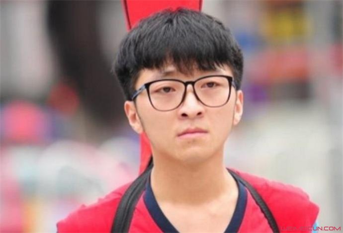 ��ʢǿΪʲôû������ ��ƾ����һ�׽�㱬��