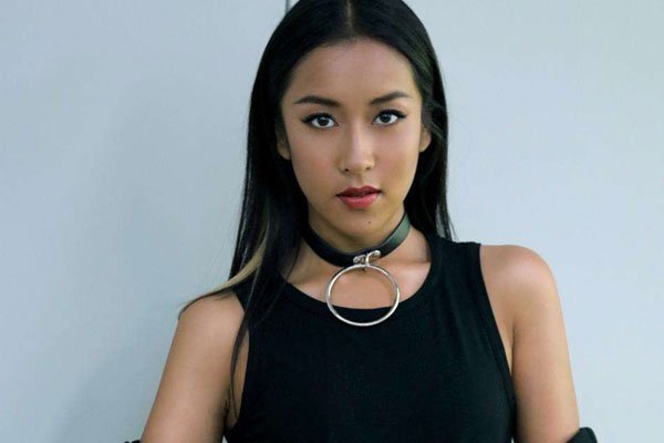 吉克隽逸的家庭背景 被曝吉克隽逸身世显赫