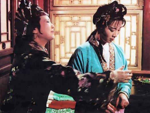 秦可卿是怎样的人 秦可卿朱怀镜关系