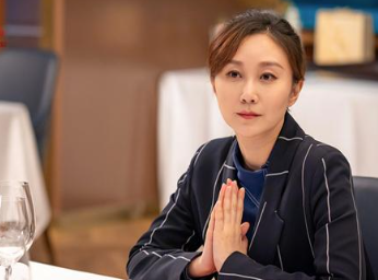 �ܸ˵��Ӿ���Ա����ɫ����