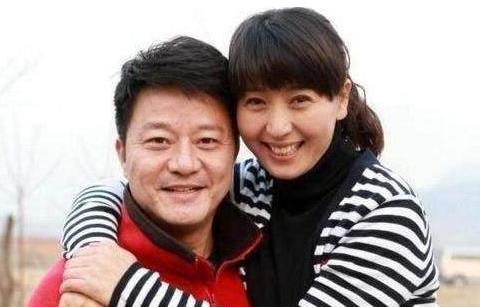 ��Ա��ѧ�����Ϲ���˭ ���˾糡�ݳ��໥��ʶ