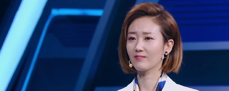 经典咏流传女主持人王嘉宁简介