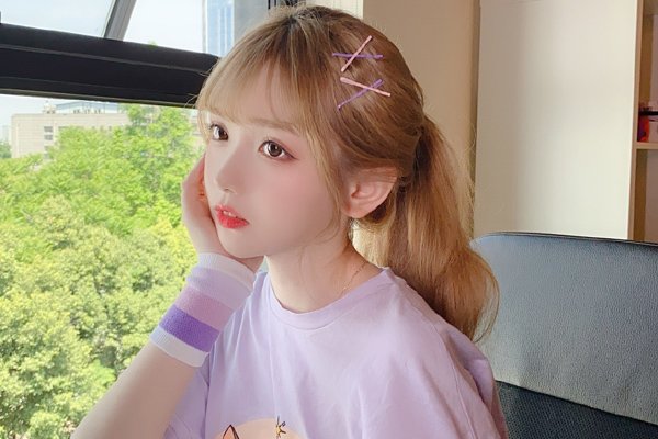 小圆脸雪雪食堂一血什么梗 曝私生活比较混乱