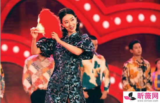 ��С쳸��������Ϲ���˭ ��С�����ô������