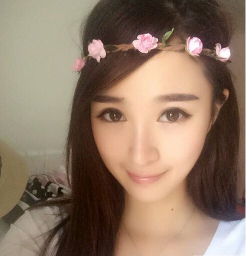 华伊沫素颜照,男友是谁 参加节目后人气大增