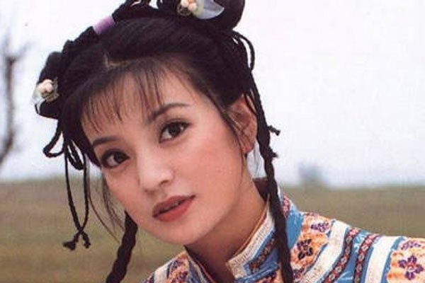 赵薇老公是谁的司机 赵薇老公是干什么的