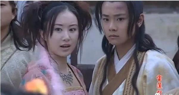 �ܿ��泩Ϊʲô������һ�� �ܿ����泩ɶ��ϵ