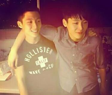 ����ҵ��������ͼƬ ����ҵ���ĸ�˫��̥��Ƭ