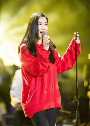 ��Ա��ɯɯ���Ϲ���˭ ��ɯɯ�����վ���