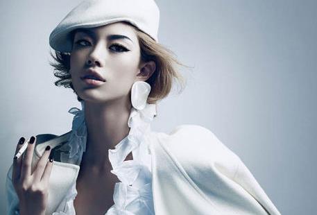 ���嵽�׼������� �����һ��������˭